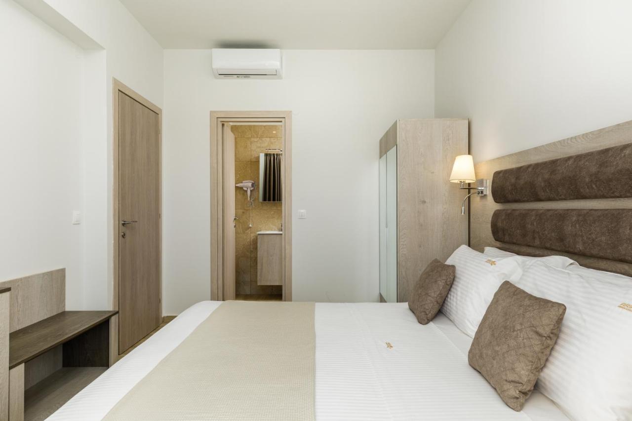 Aria Garden Suites Nikiti  Esterno foto