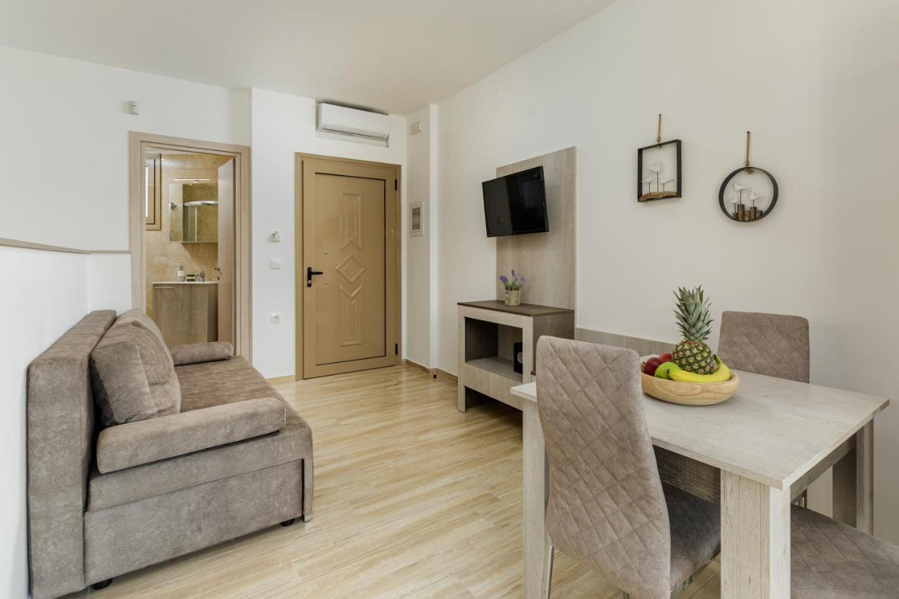 Aria Garden Suites Nikiti  Esterno foto