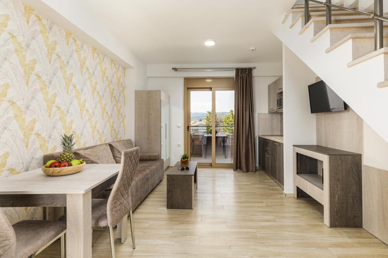 Aria Garden Suites Nikiti  Esterno foto
