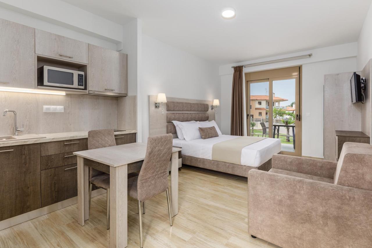 Aria Garden Suites Nikiti  Esterno foto