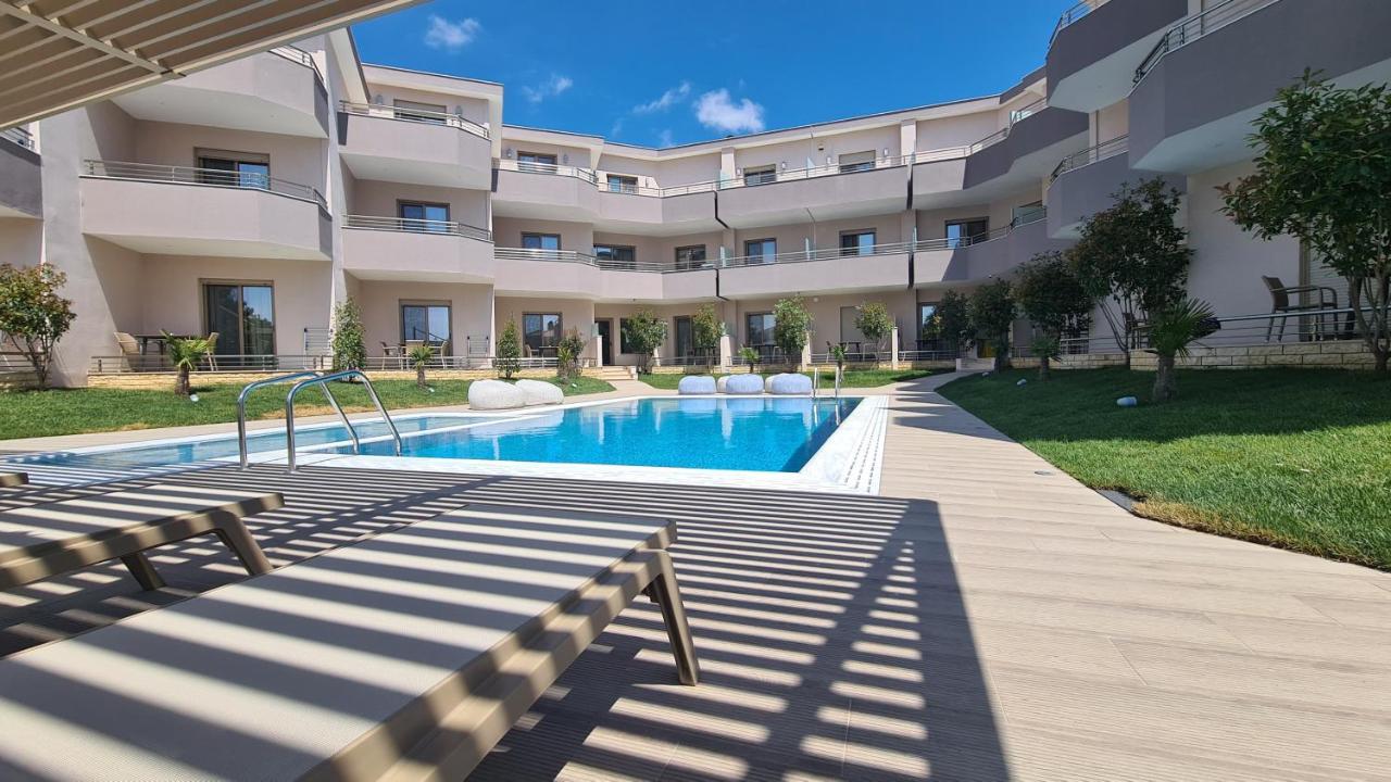 Aria Garden Suites Nikiti  Esterno foto